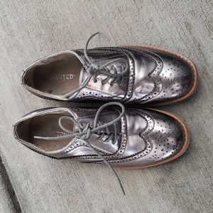 Oxford Silver Shoes size 6